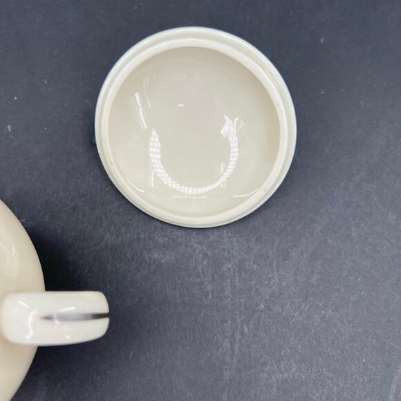 Lenox Platinum Hand Decorated Salt sugar bowl with lid and creamer - Picture 2 of 9